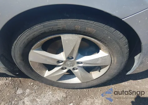 2013 Hyundai Elantra Gls z USA, uszkodzony, nr VIN 5NPDH4AE8DH188562